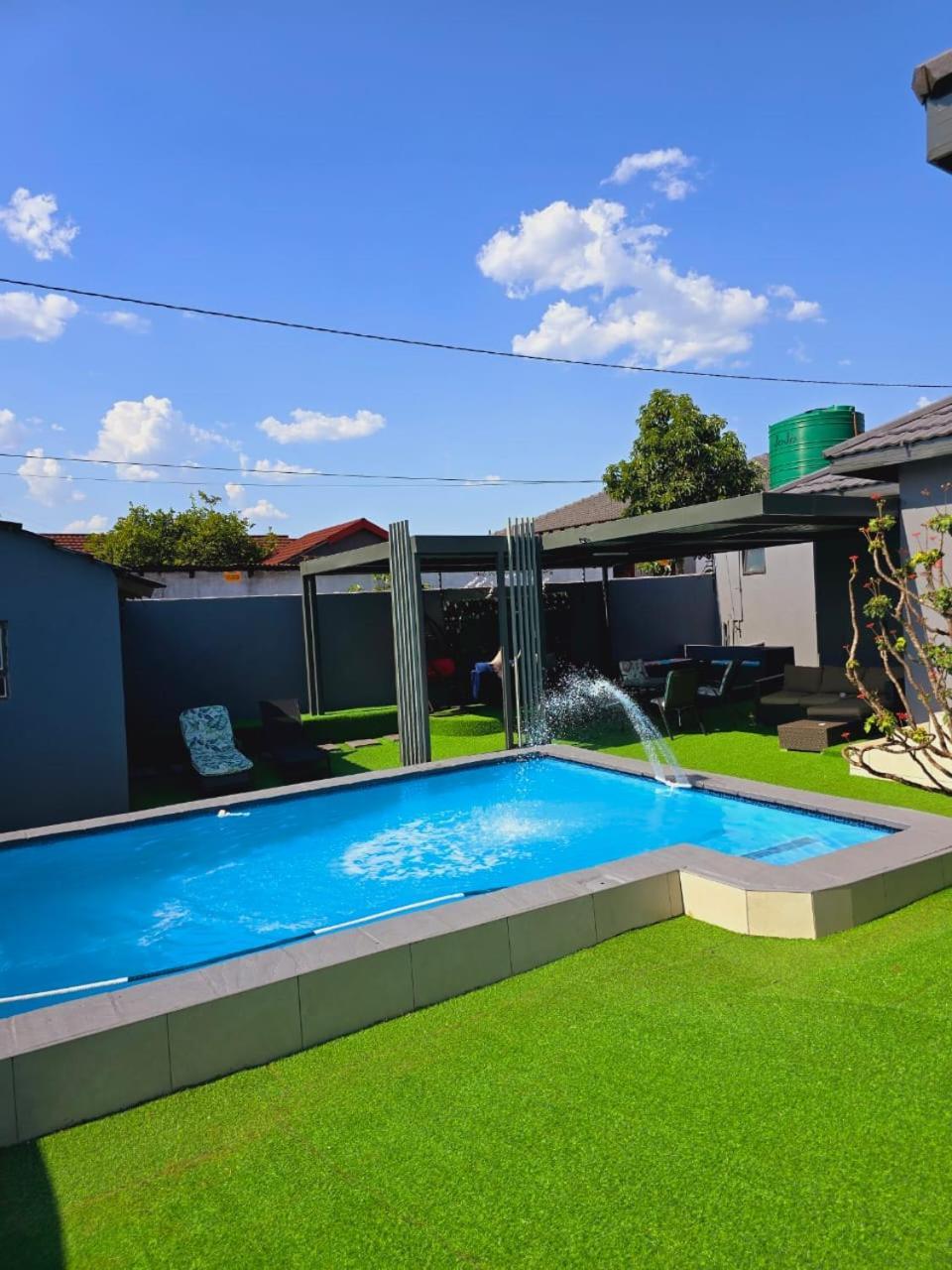 The Greenary Guest House And Restaurant Thohoyandou Eksteriør bilde